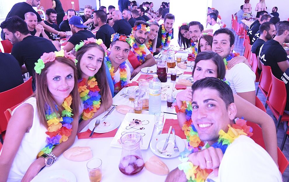 cena-animacion-gran-hotel-3-almeria-fiesta