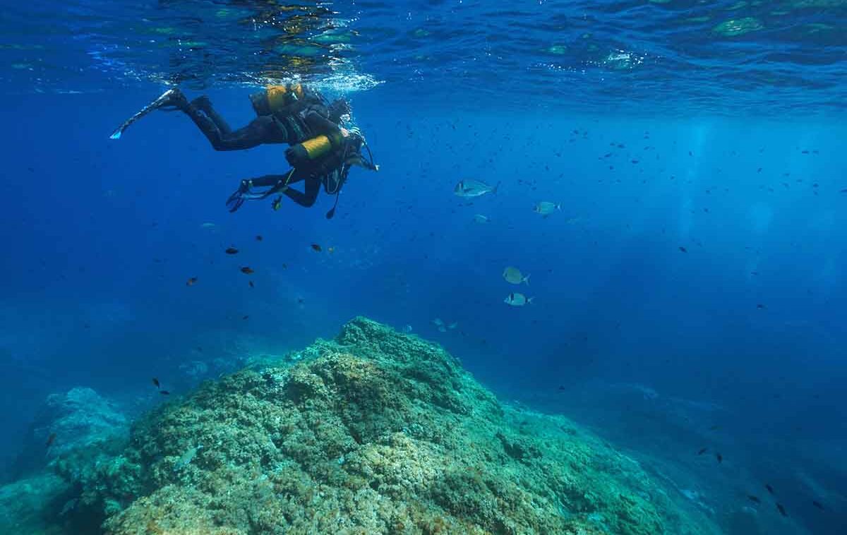 cursos-de-buceo-las-negras