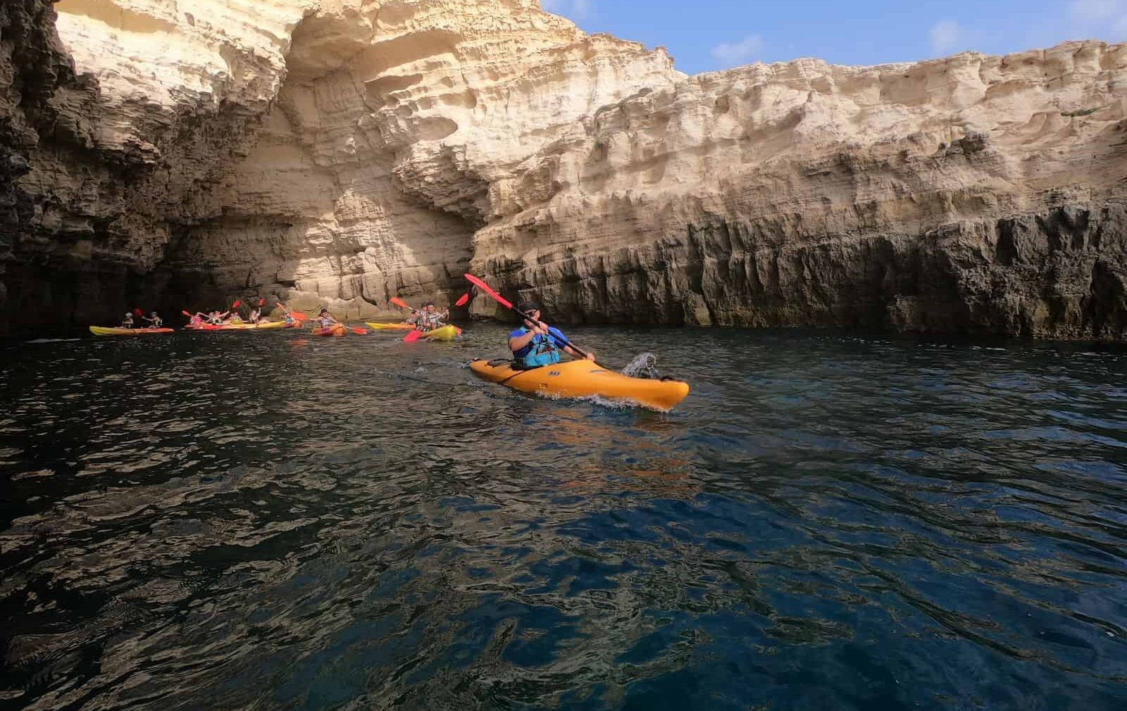 kayak-aventura-excursion-diversion-las-negras-almeria